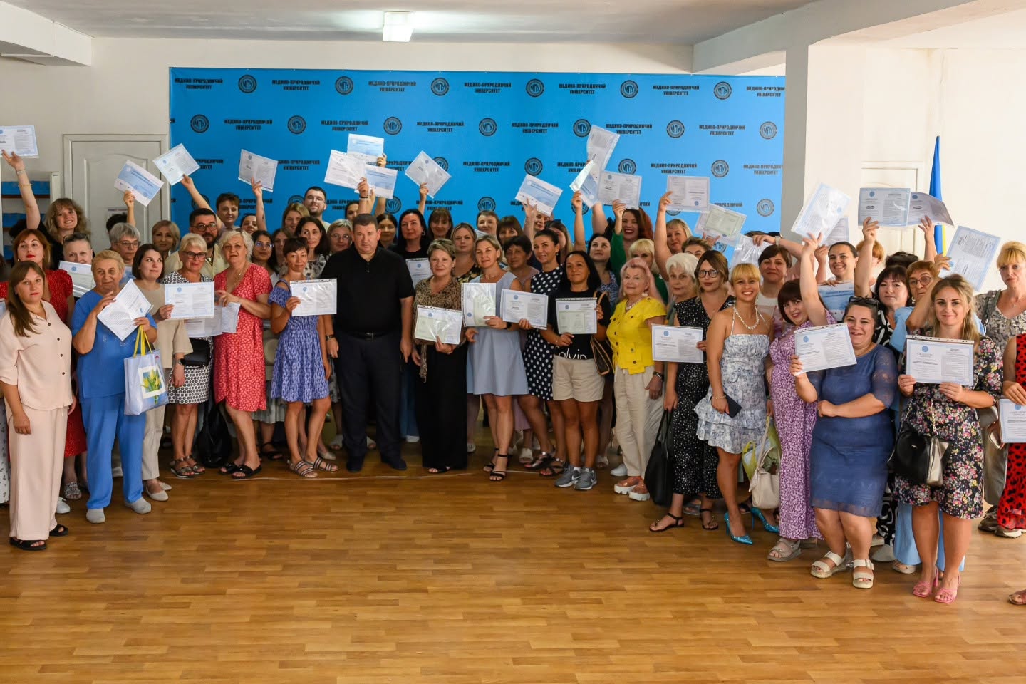 2026.08.27 Вручення свідоцтв